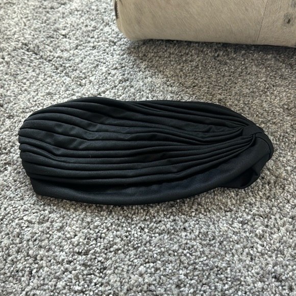 Black Turban - Brand New - Picture 3 of 4